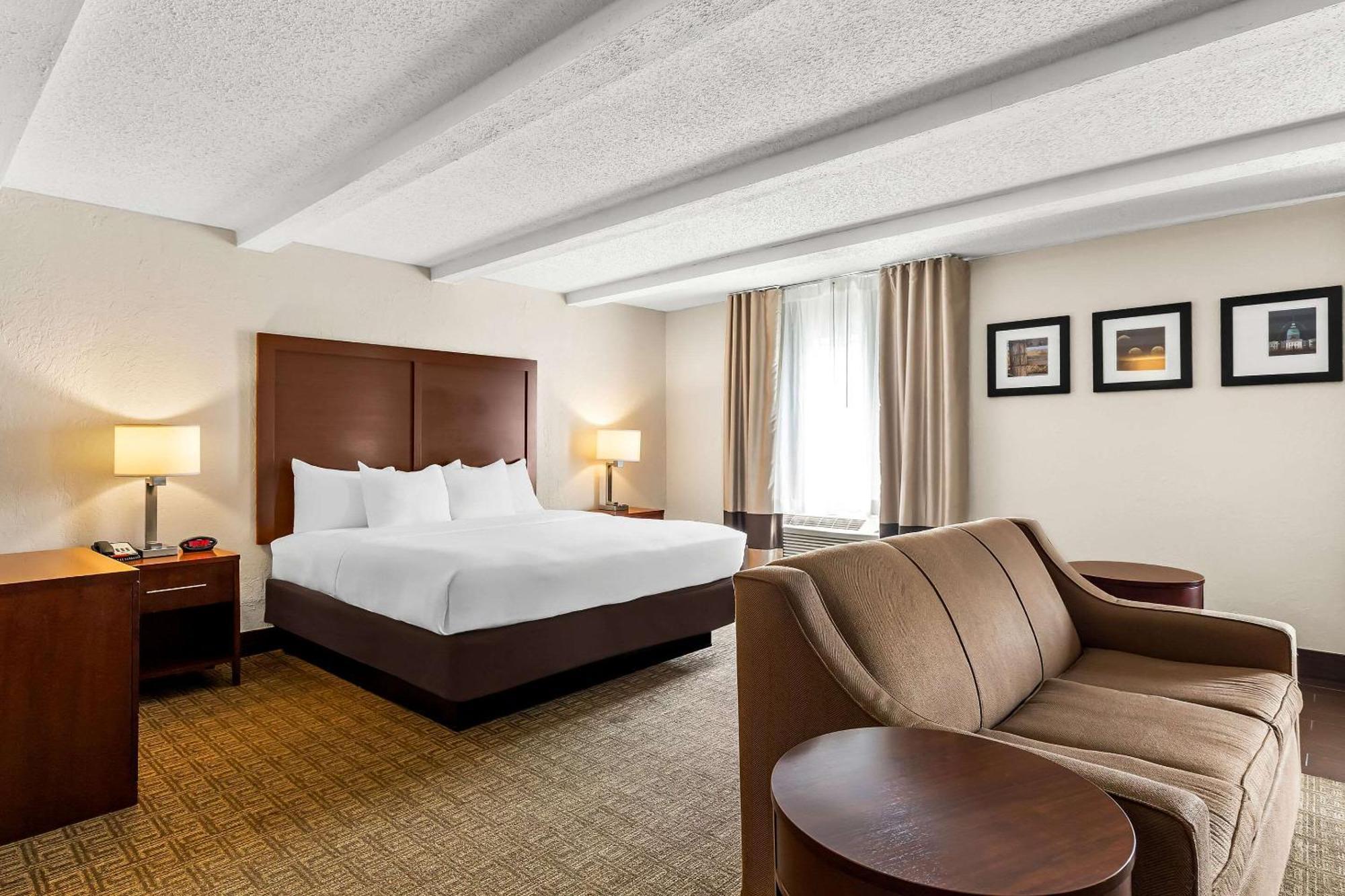 Comfort Inn St Louis - Westport Event Center Мэриленд-Хайтс Экстерьер фото
