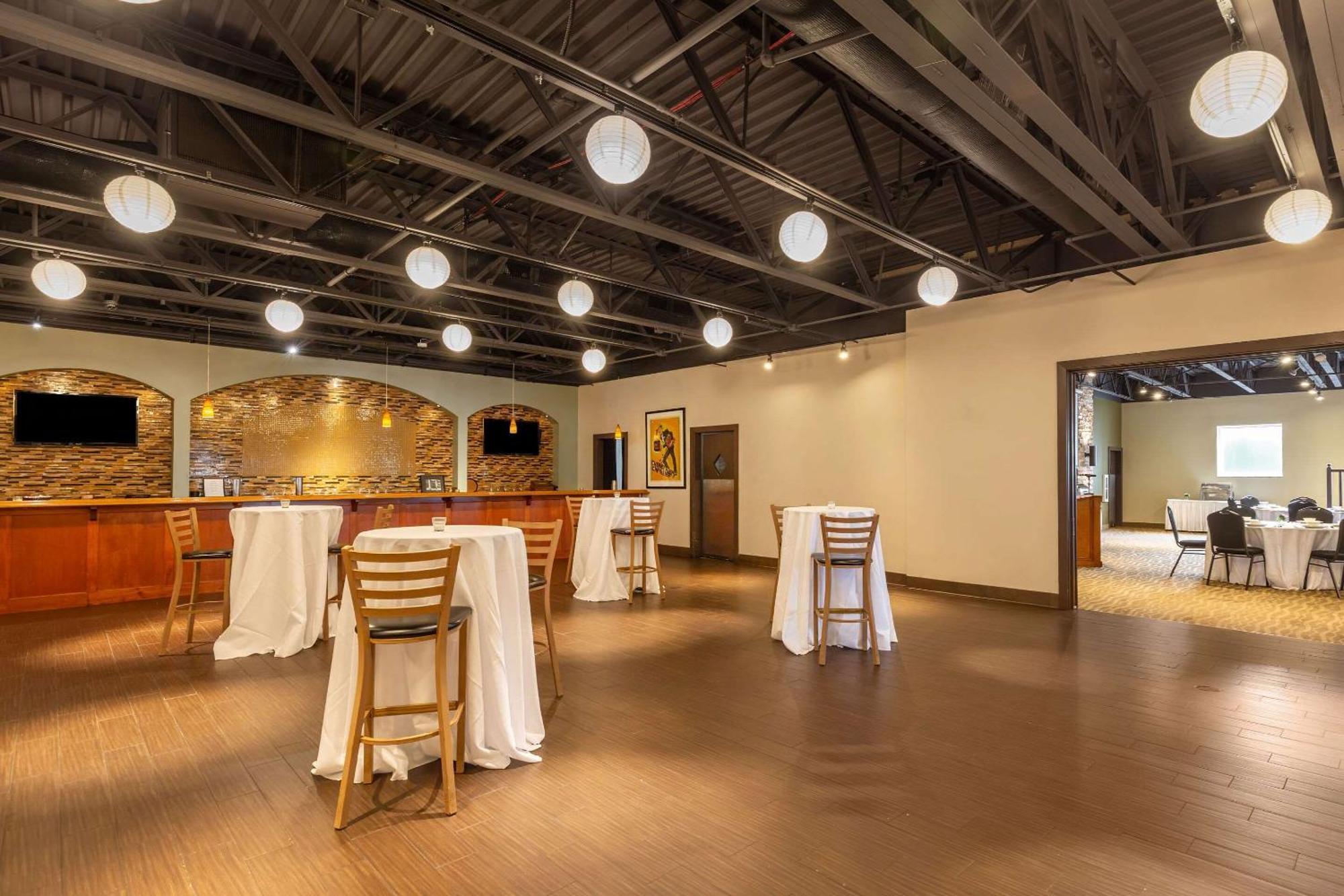 Comfort Inn St Louis - Westport Event Center Мэриленд-Хайтс Экстерьер фото