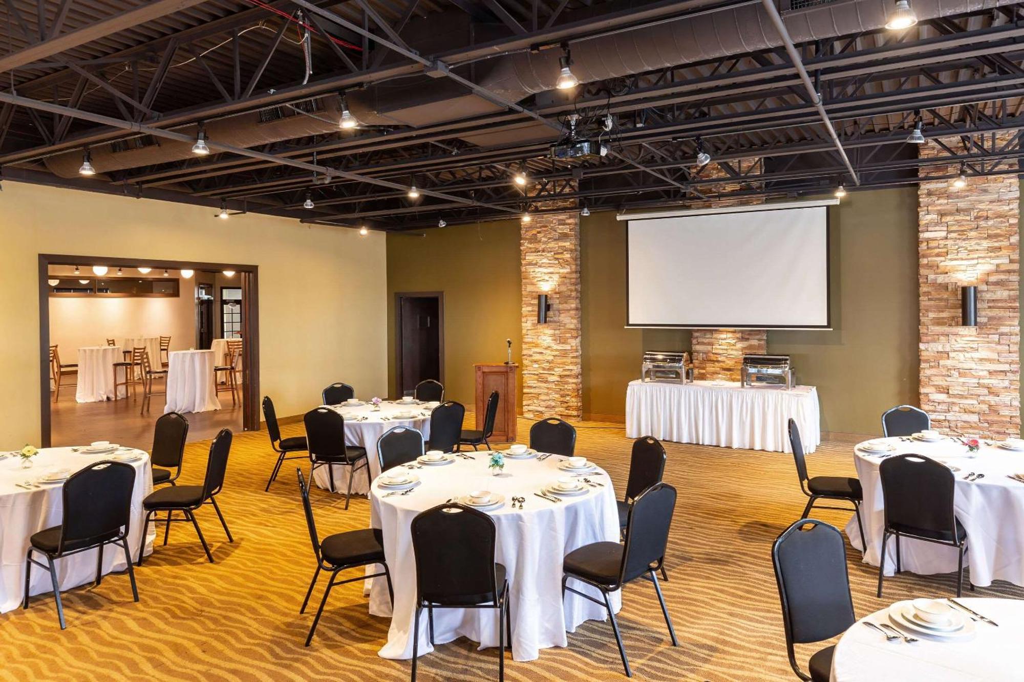 Comfort Inn St Louis - Westport Event Center Мэриленд-Хайтс Экстерьер фото